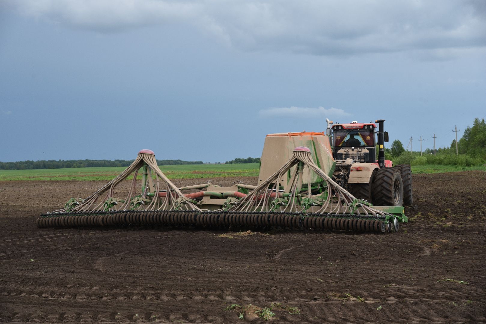 лотошино, посевная 2024, сельское хозяйство, трактор,