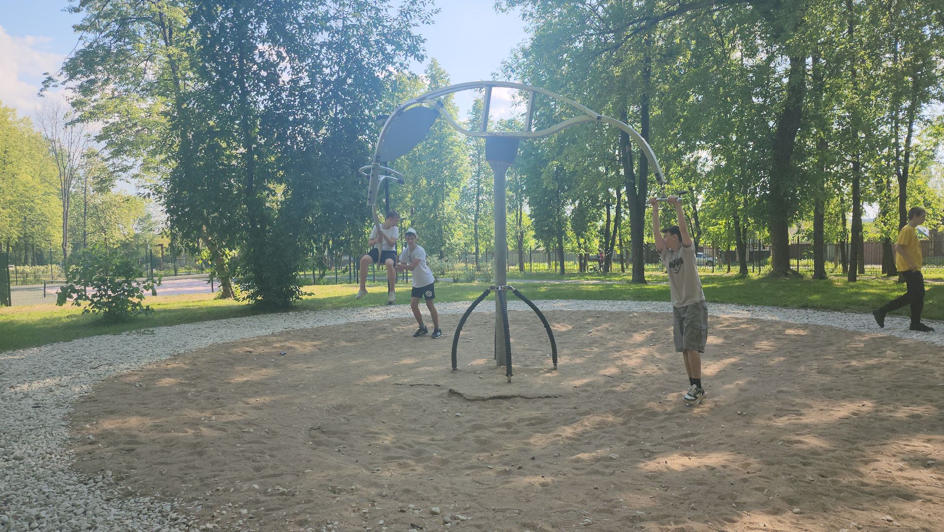 серпухов, подмосковье, парк имени олега степанова,