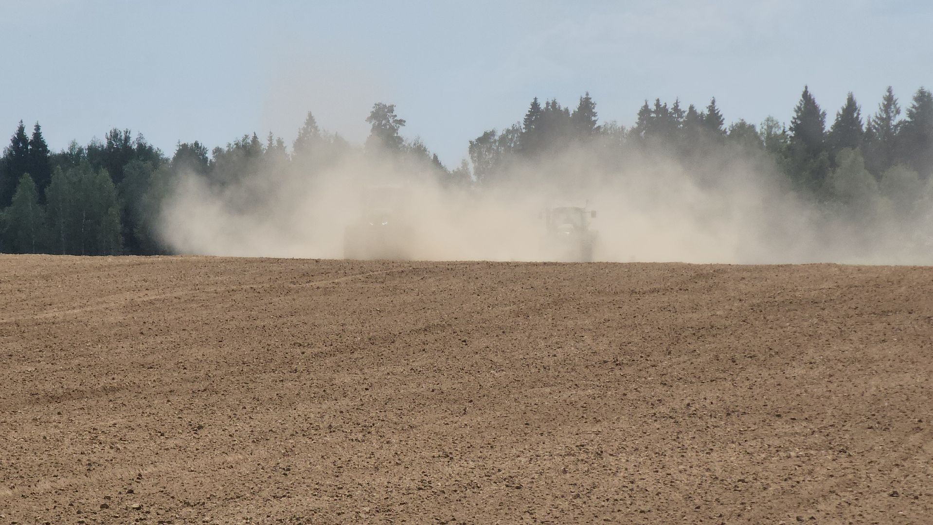 рузское молоко, агрохолдинг рузское молоко, посевная 2024, посевная кампания, руза, рузский городской округ, московская область,