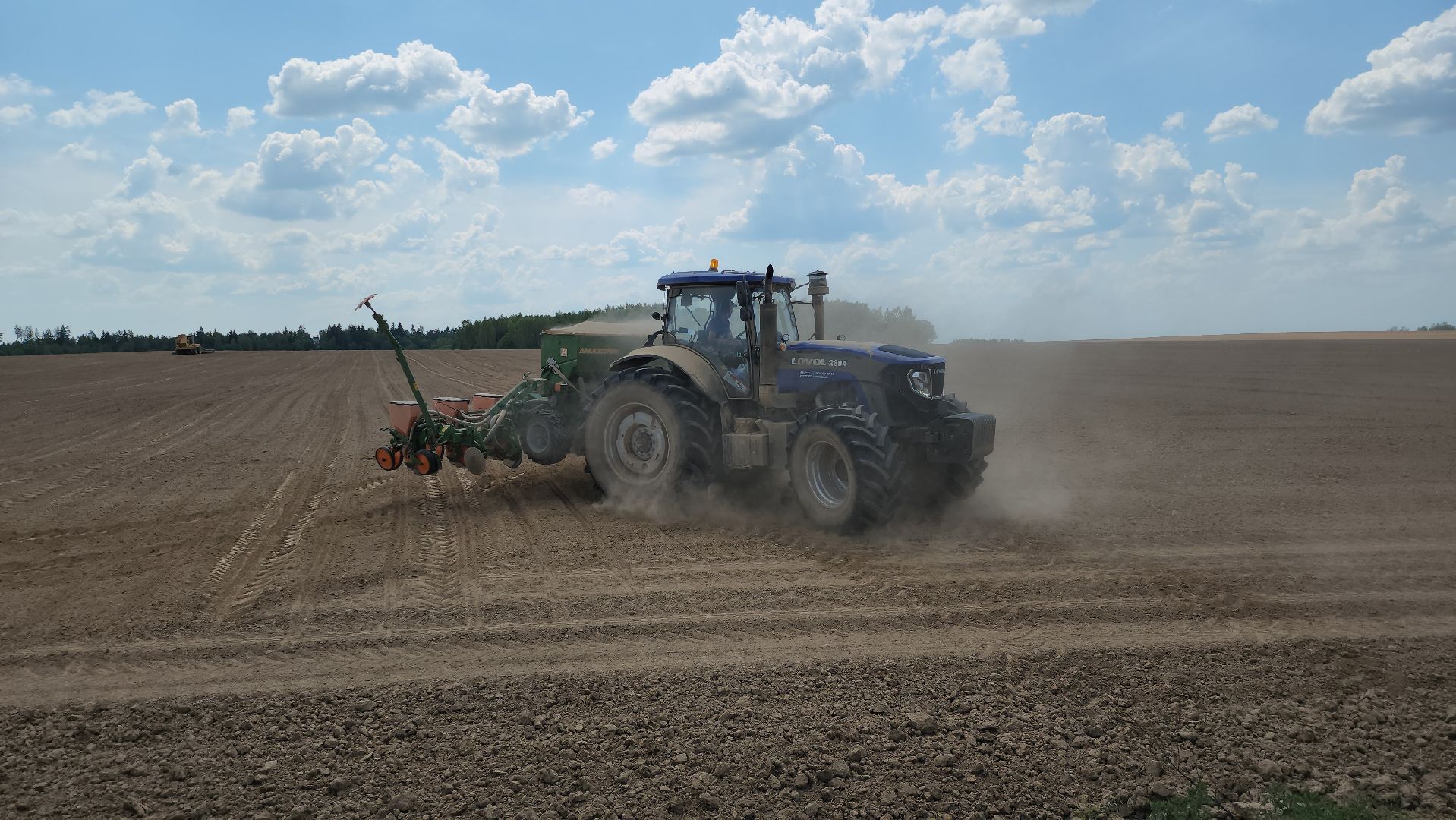 рузское молоко, агрохолдинг рузское молоко, посевная 2024, посевная кампания, руза, рузский городской округ, московская область,