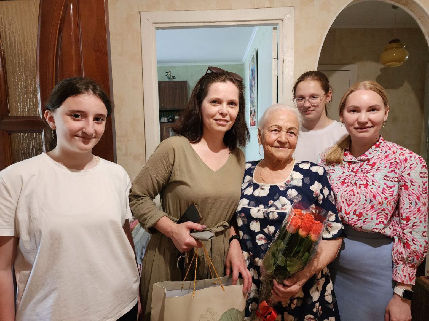 чехов, общество, ветеран вов, школьники, поздравление ветерана,