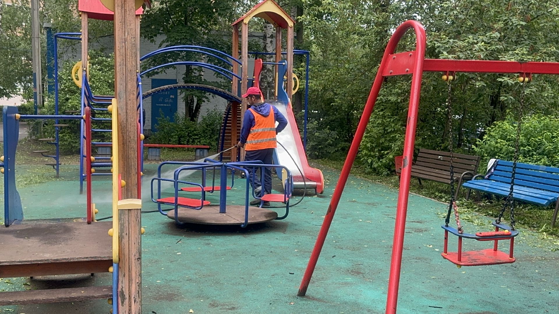 Солнечногорск, благоустройство, уборка дворов, покос травы, жители,