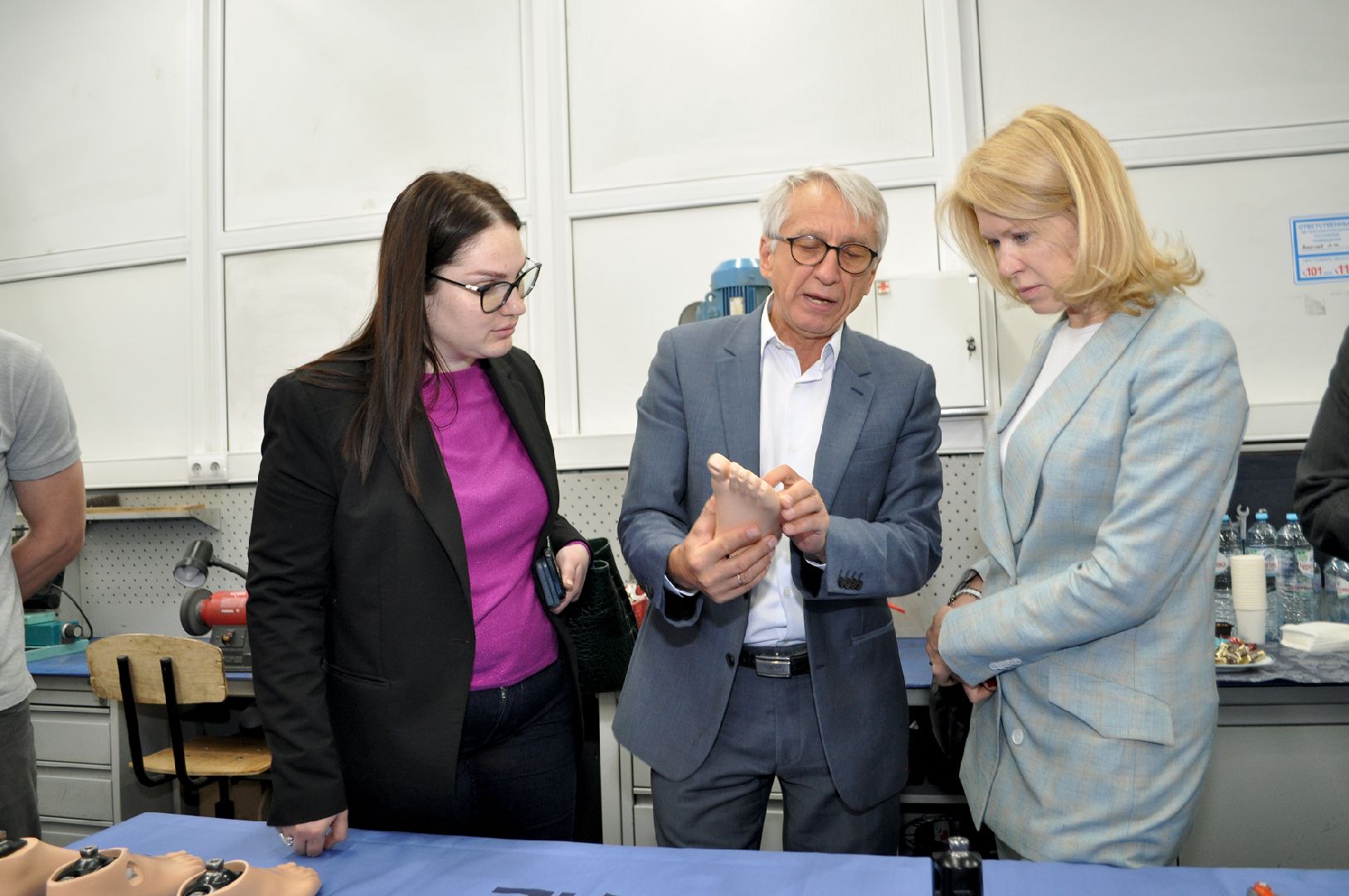 завод метиз, протезы конечностей, выставка, производство протезов, щёлково,