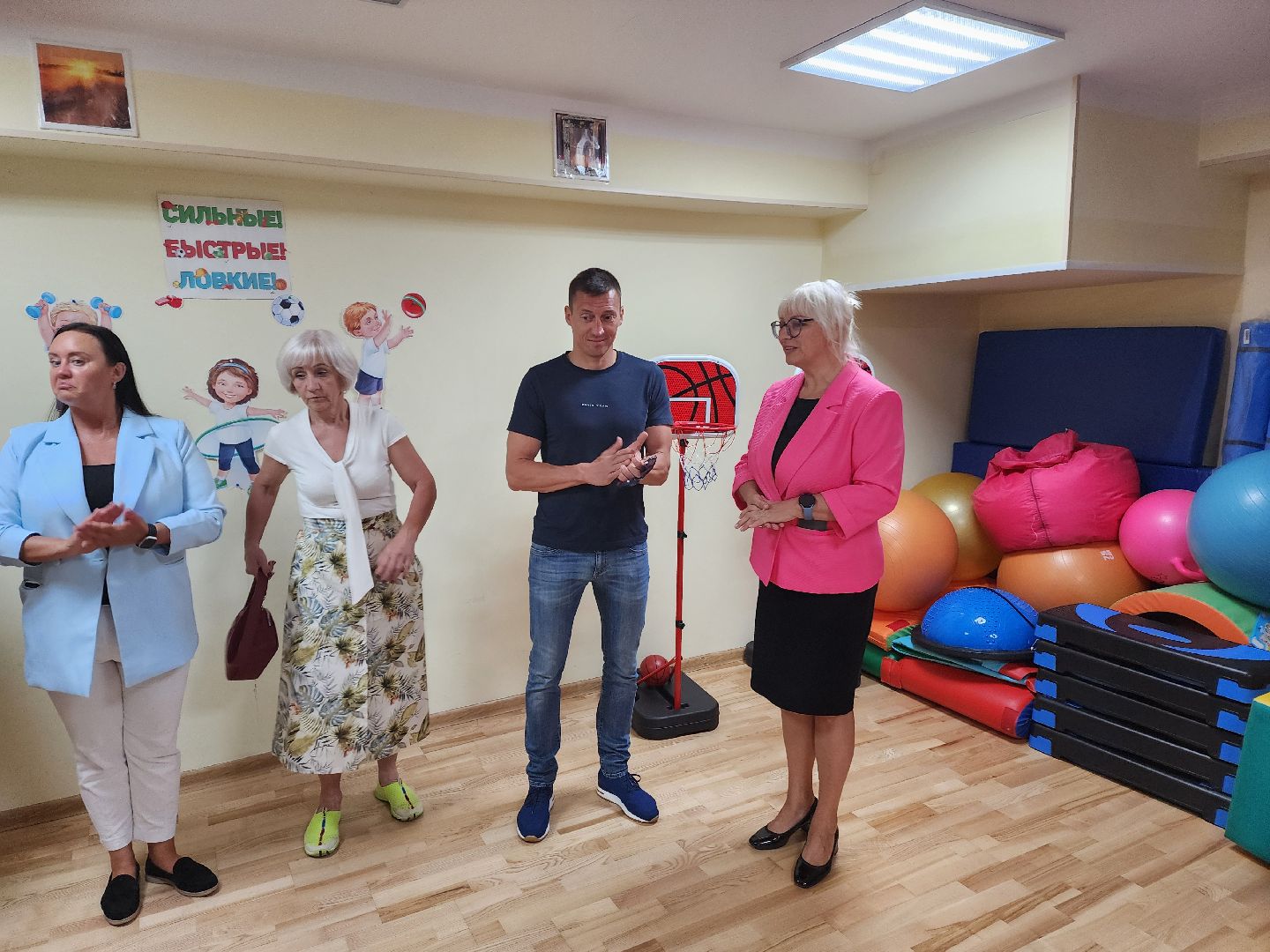 красноармейск, г.о. пушкинский, центр реабилитации, спортивный инвентарь,