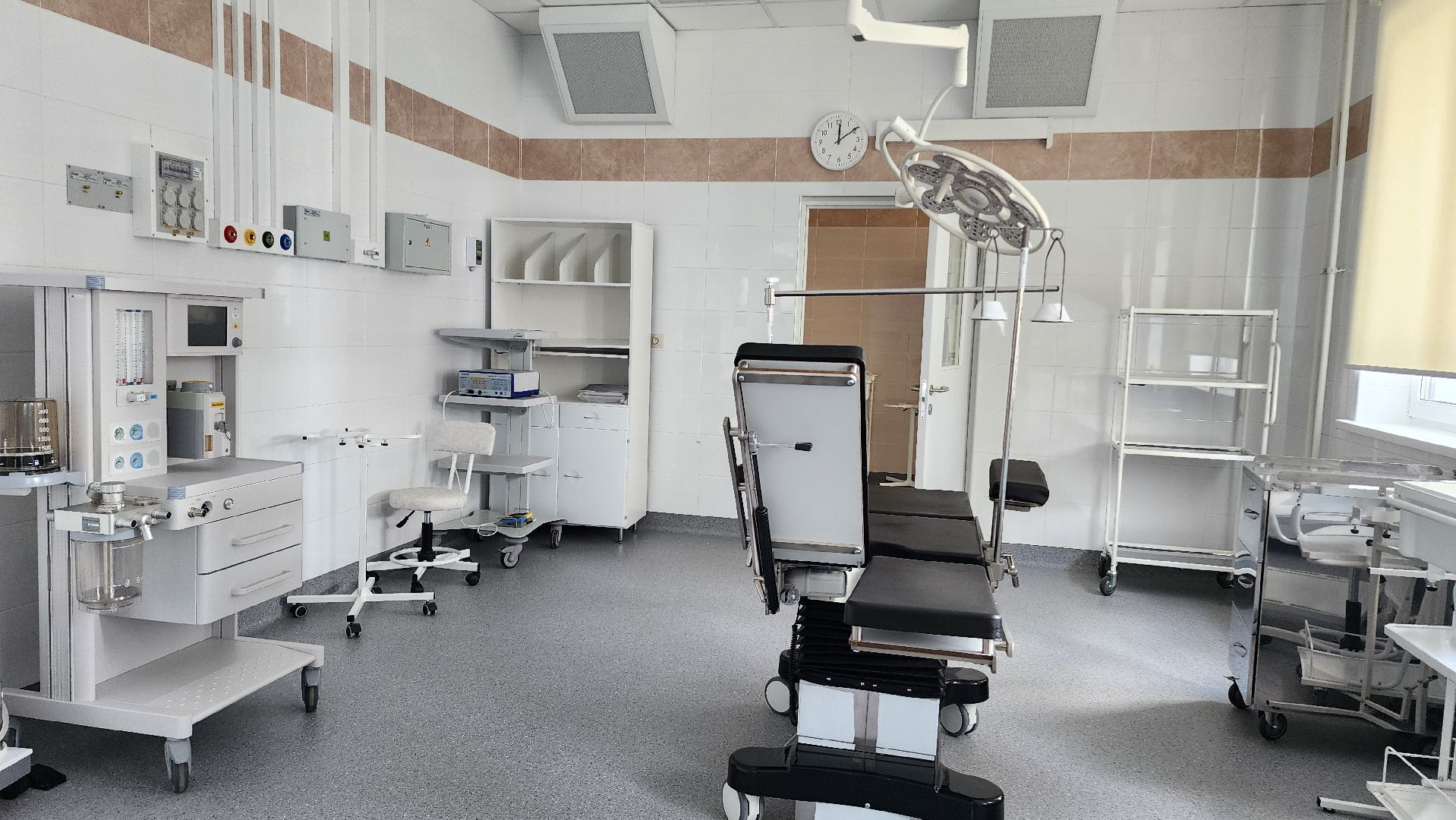 Домодедово, Подмосковье, ДЦГБ, городская больница, эндокринологический центр, Эндоскопический центр, поликлиника, МРТ, Ангиограф, Пациент, гастроскопия, Бронхоскопия,