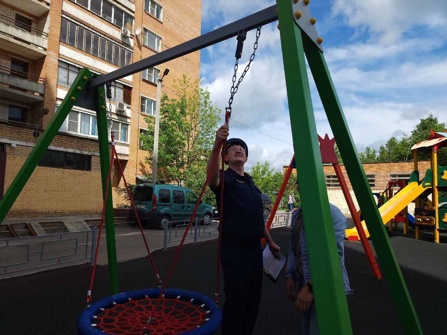 подготовка к открытию летнего сезона, игровая площадка, благоустройство дворов,
