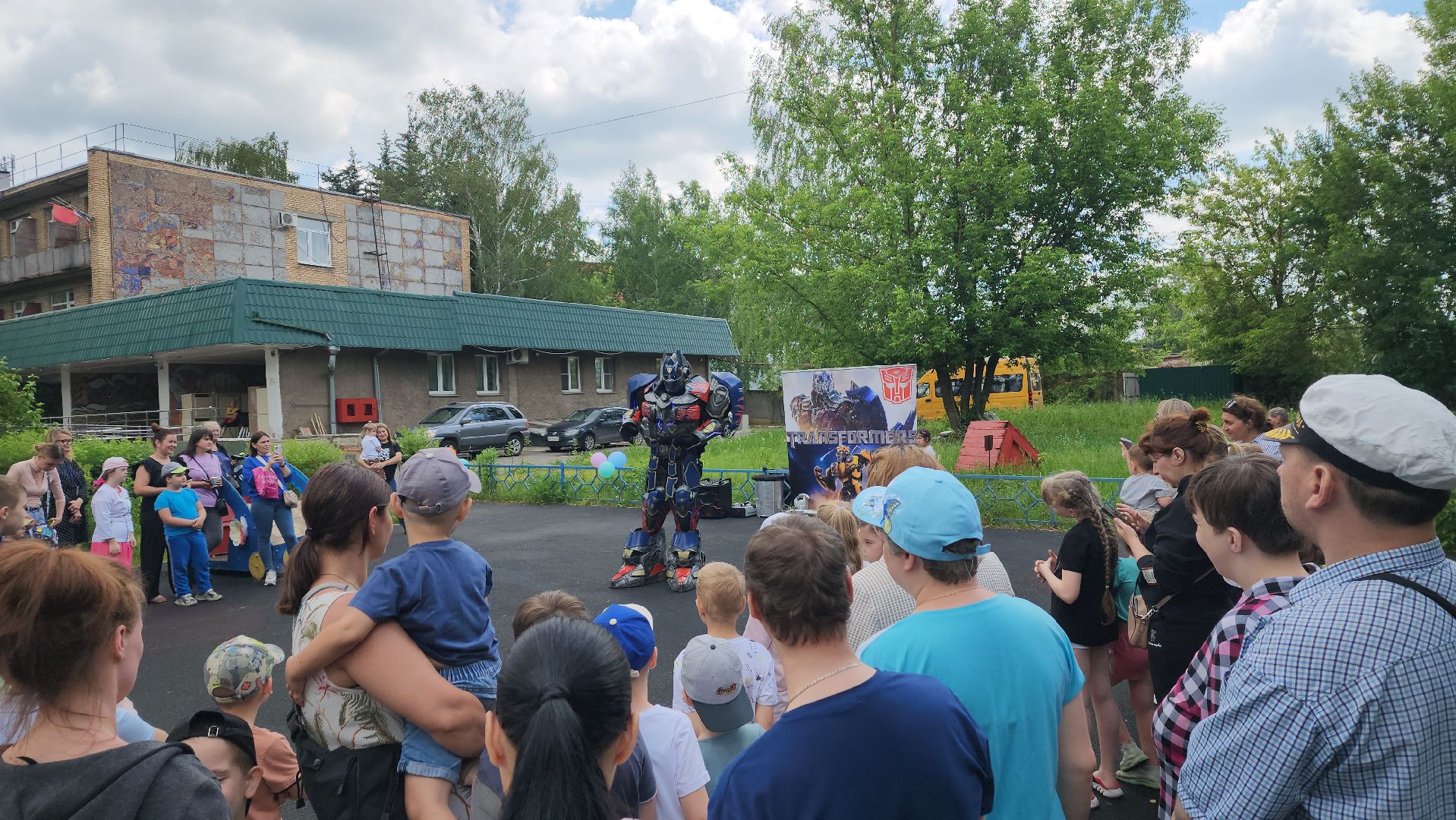 ивантеевка, дети, благотворительая акция, шоу, аниматоры, подарки, дети с овз,