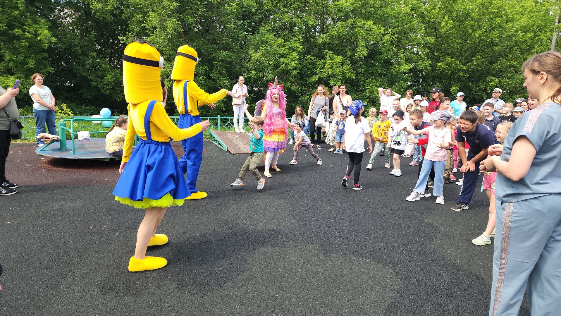 ивантеевка, дети, благотворительая акция, шоу, аниматоры, подарки, дети с овз,