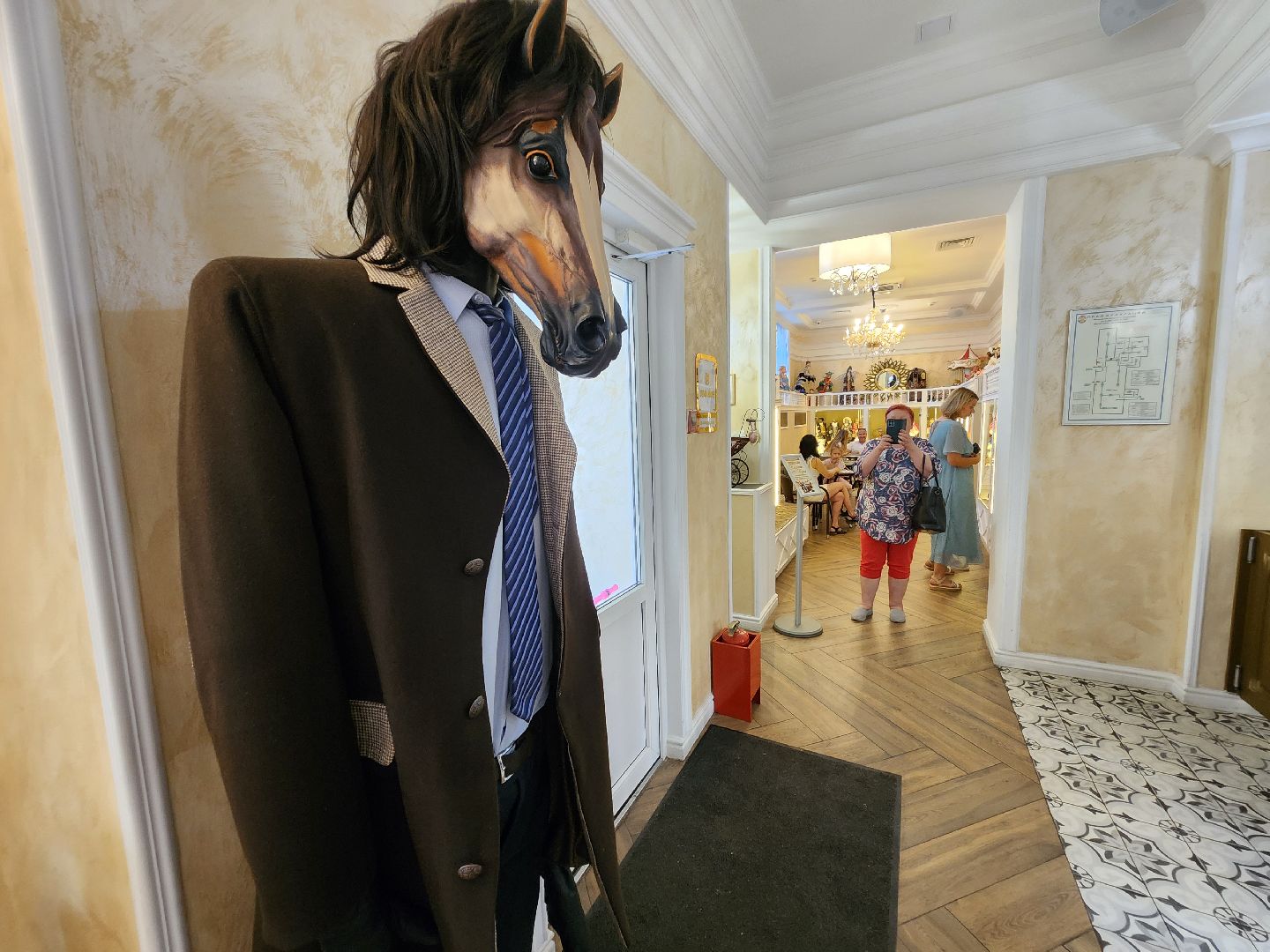 серпухов, подмосковье, дом мороженого, музей кукол, музей кукол и дом мороженого,