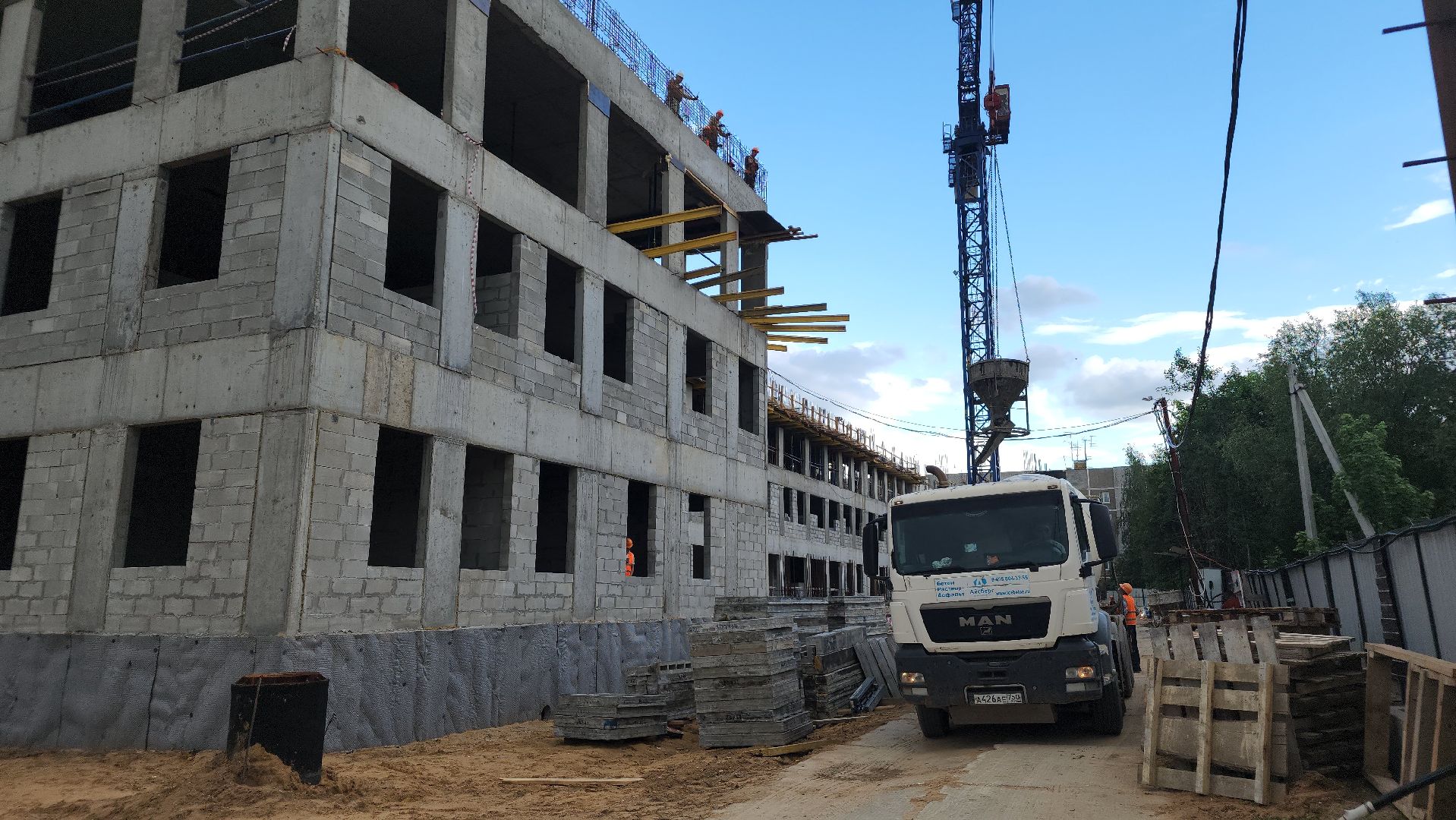 медицина, строительство, ЛОсино-Петровский, депутат госдумы,