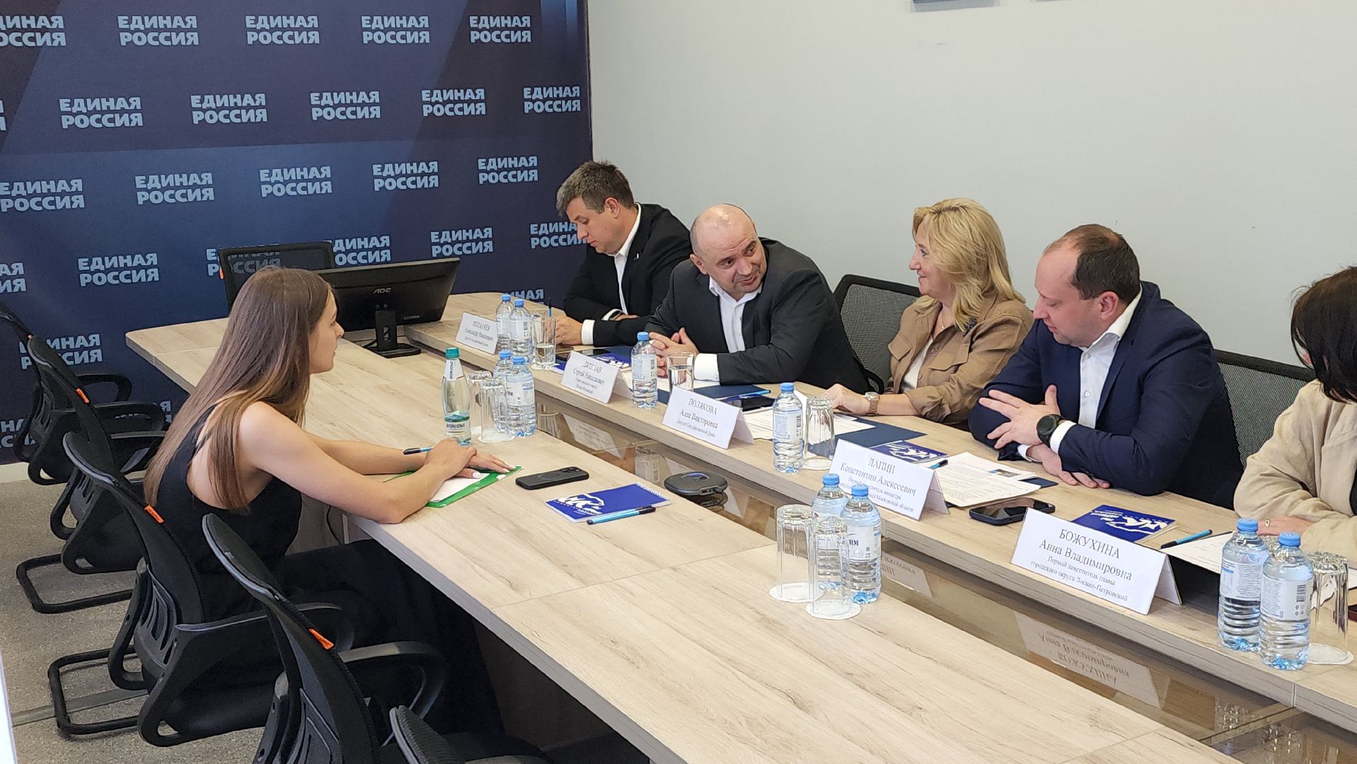 единая россия, прием граждан, Лосино-Петровский, жильё, стадион,