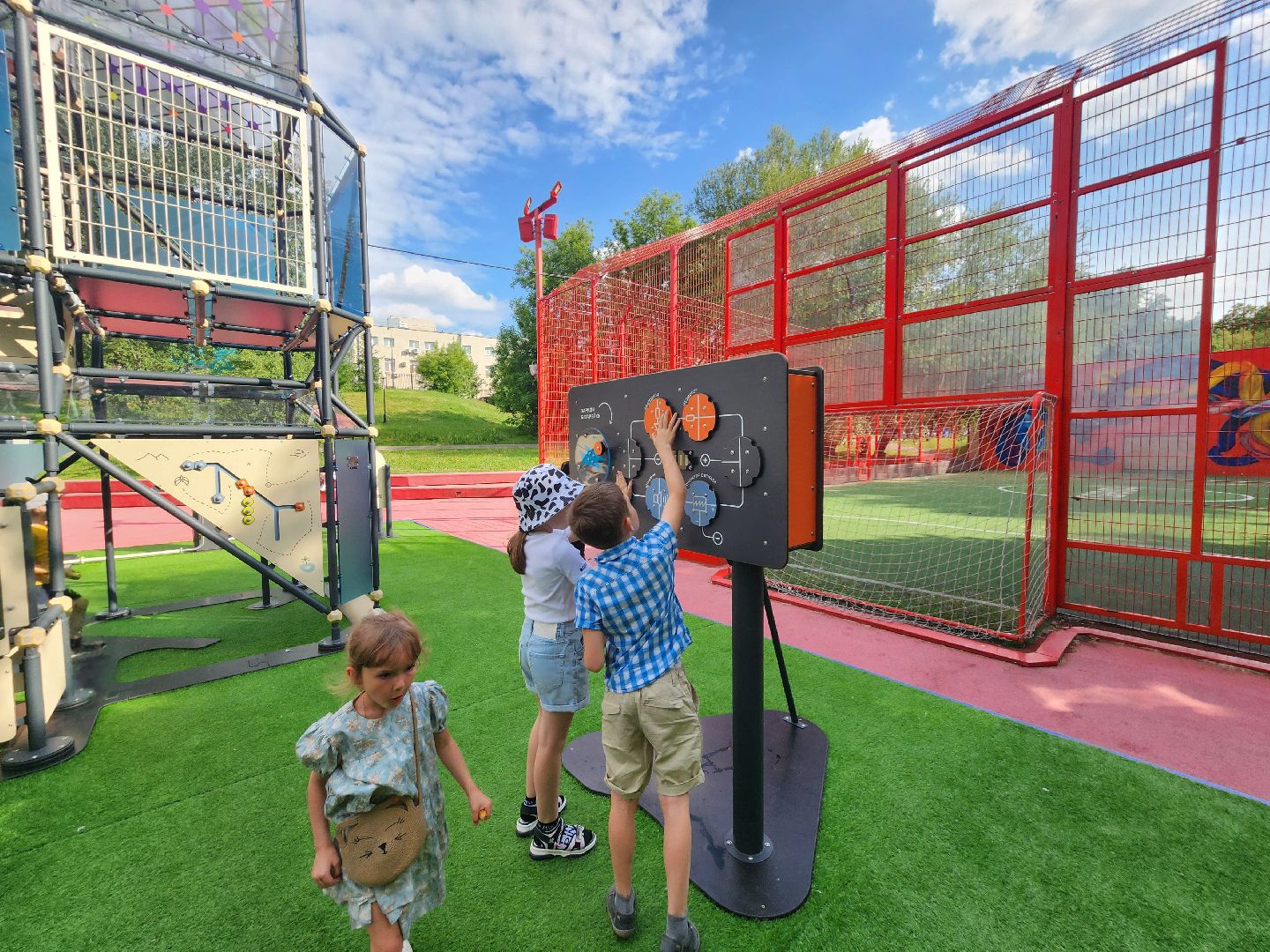 детская площадка, Научная площадка,