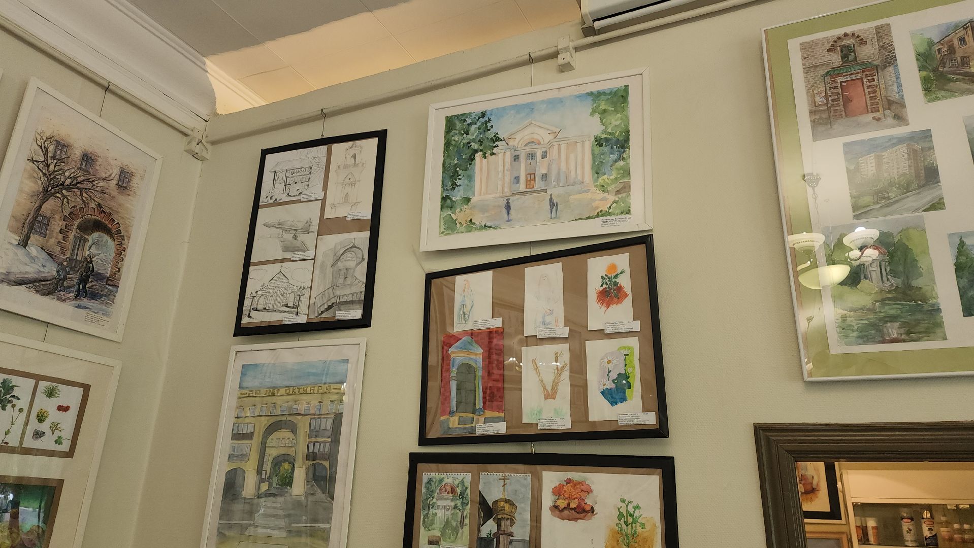 5 дом, галерея, ул Жуковского, пленэрные зарисовки, Нина Верникова, Наталия Трусилова, Екатерина Плугина, ЖДШИ 1, Жуковская Детская школа искусств 1,