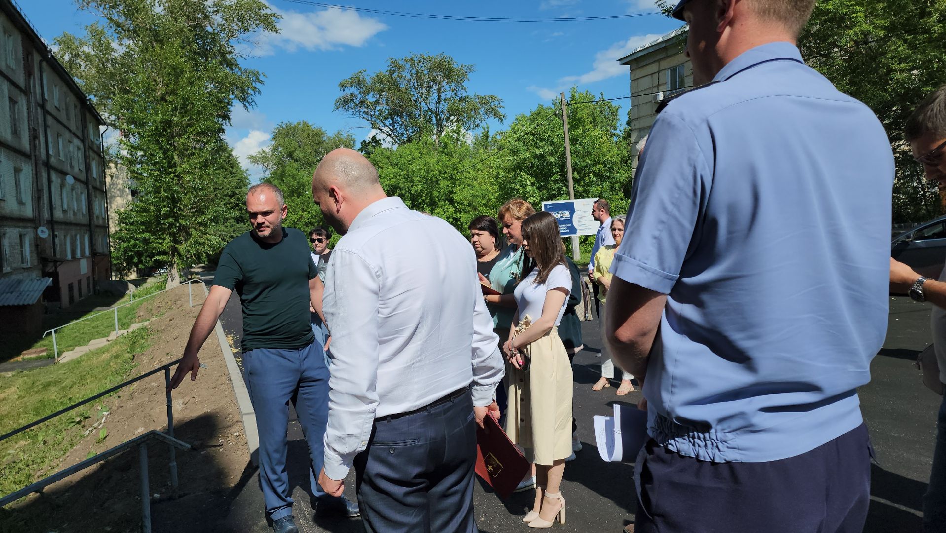 кашира, садовая, московская, клубная, благоустройство дворов, парковка, тротуар, бортовой камень, асфальтовое покрытие,