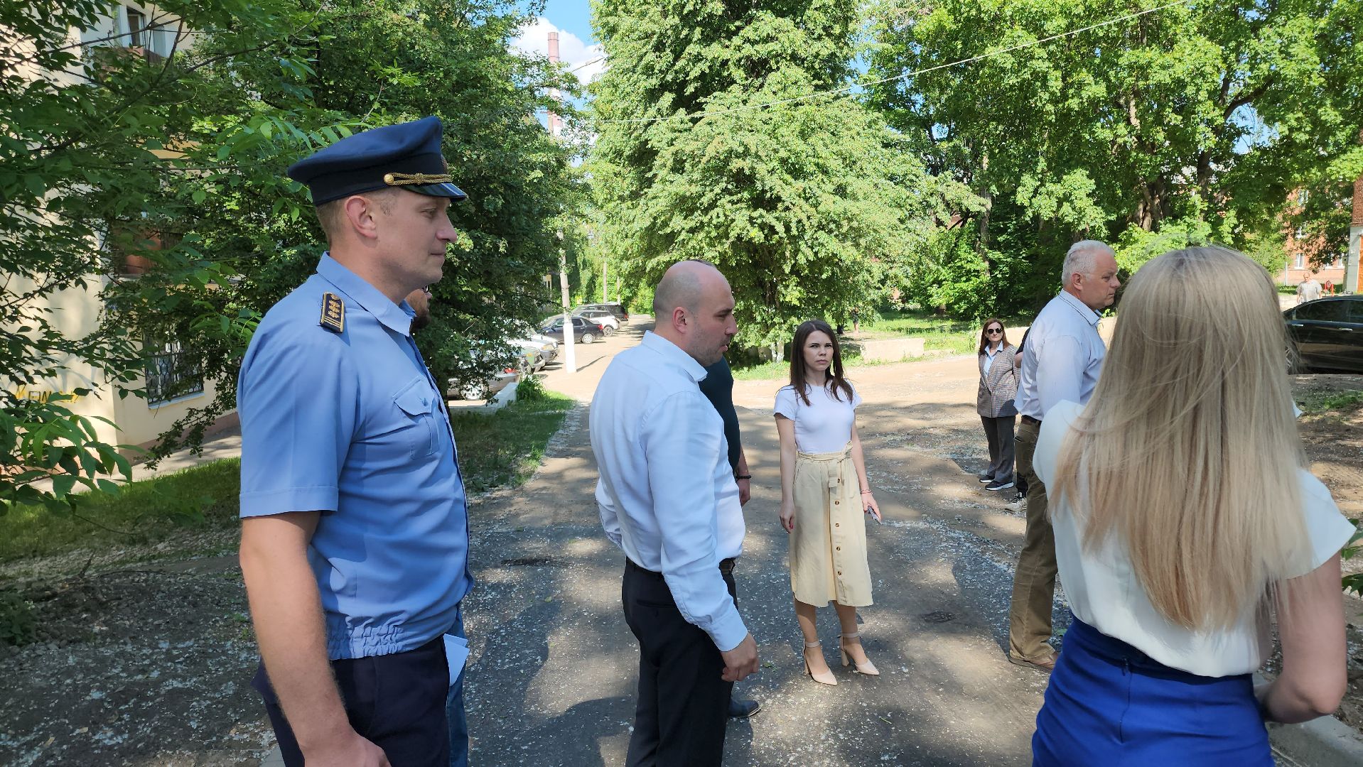 кашира, садовая, московская, клубная, благоустройство дворов, парковка, тротуар, бортовой камень, асфальтовое покрытие,