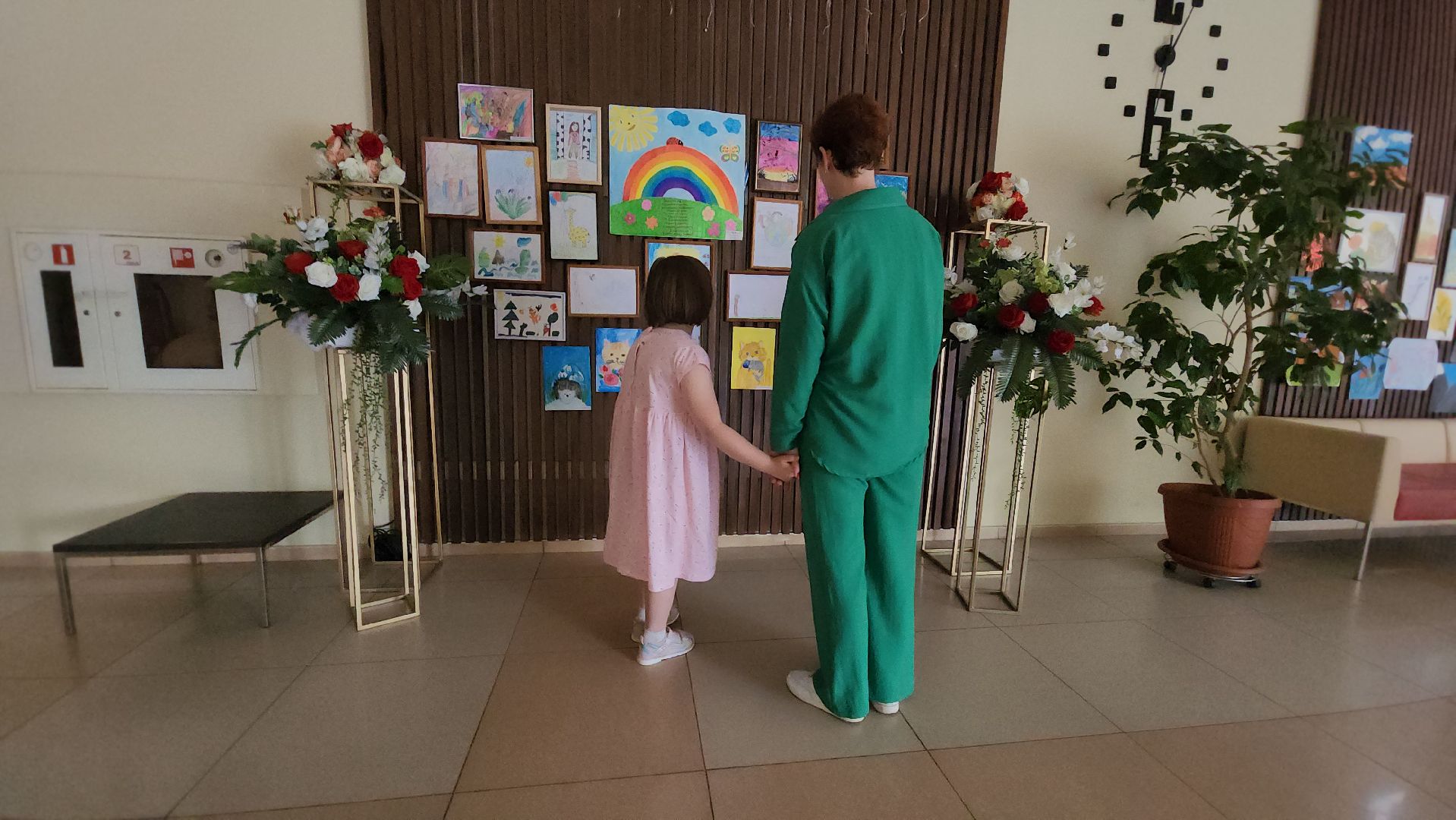 Лобня, рисунки детей, особенные дети, творчество, выставки,