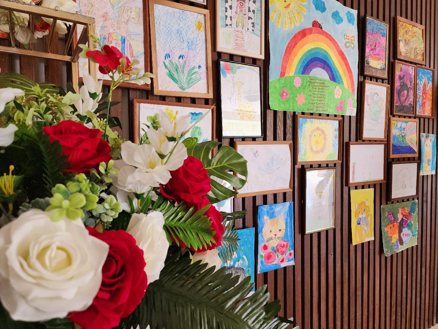 Лобня, рисунки детей, особенные дети, творчество, выставки,