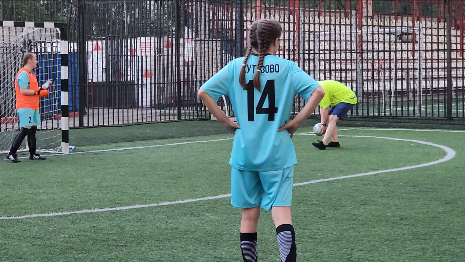 химки, спорт, футбол, женский футбол, футбольные мамы, футбольный матч,