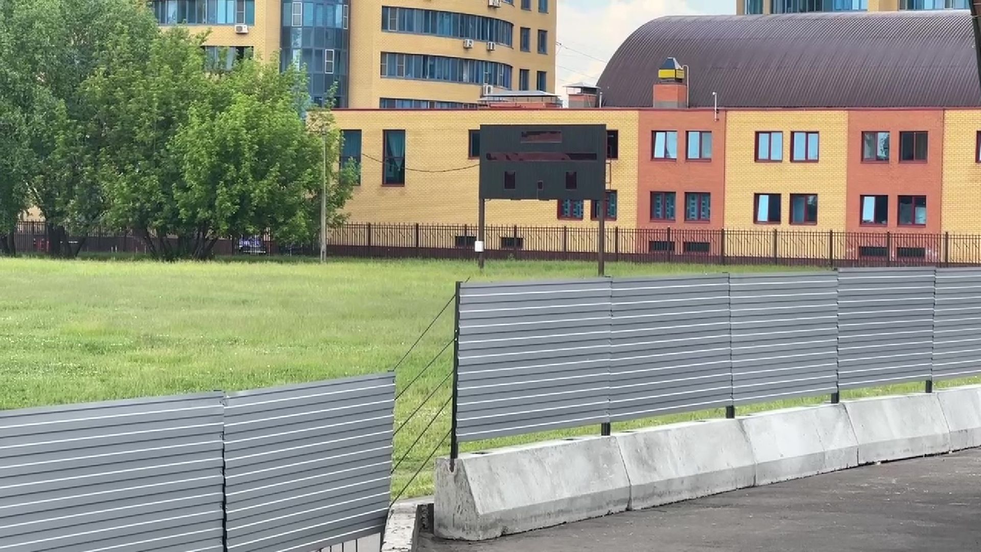 Реутов, реконструкция, спорт, стадион, футбол, поле, трибуны,