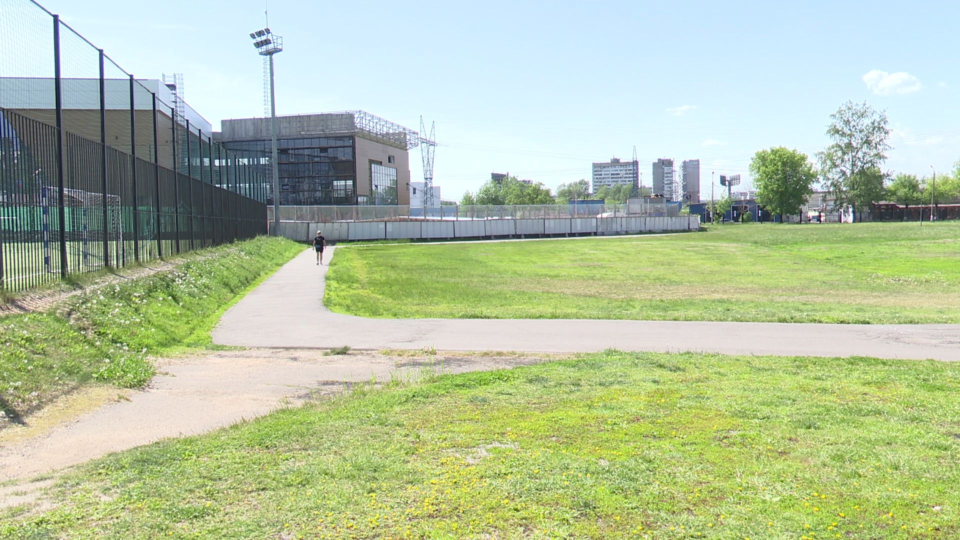 Реутов, реконструкция, спорт, стадион, футбол, поле, трибуны,