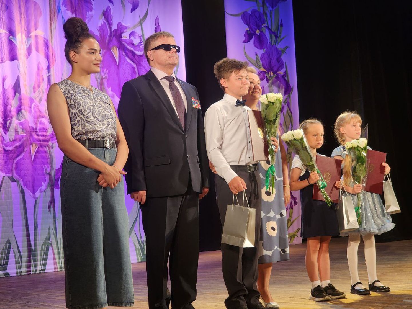 можайск, можайский городской округ, подмосковье, награждение, школьники, глава округа, достижения, образование, одаренные дети,