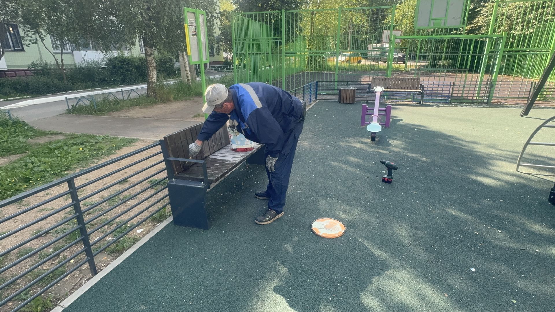 Солнечногорск, ремонт детских площадок, рабочие, Жители, Благоустройство,