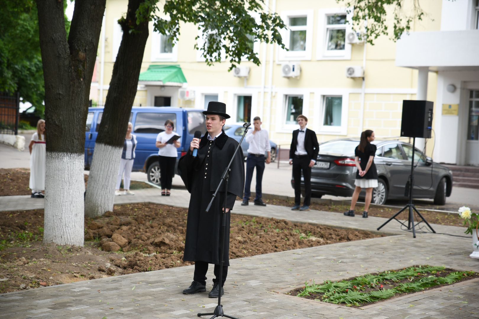 Бронницы, Мероприятие посвященное Пушкину, Памятник внуку Пушкина, Возложение цветов,