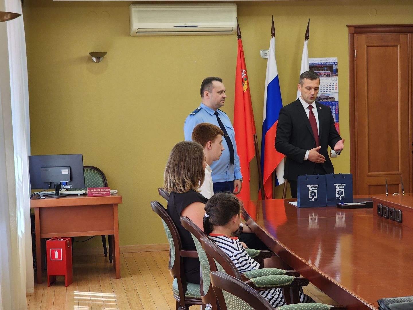 Дубна, дети-сироты, Дети без попечения родителей, Сертификаты на жилье, Администрация,