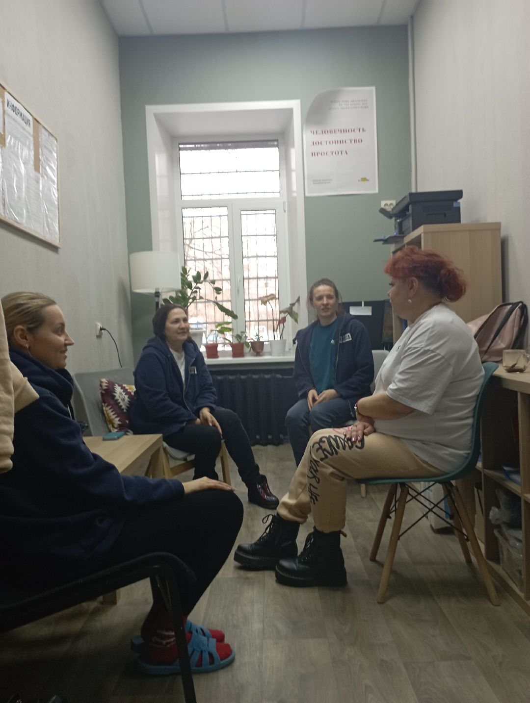 Дубна, общество