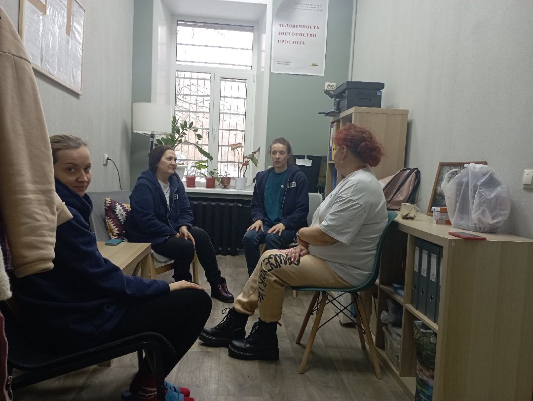 Дубна, общество