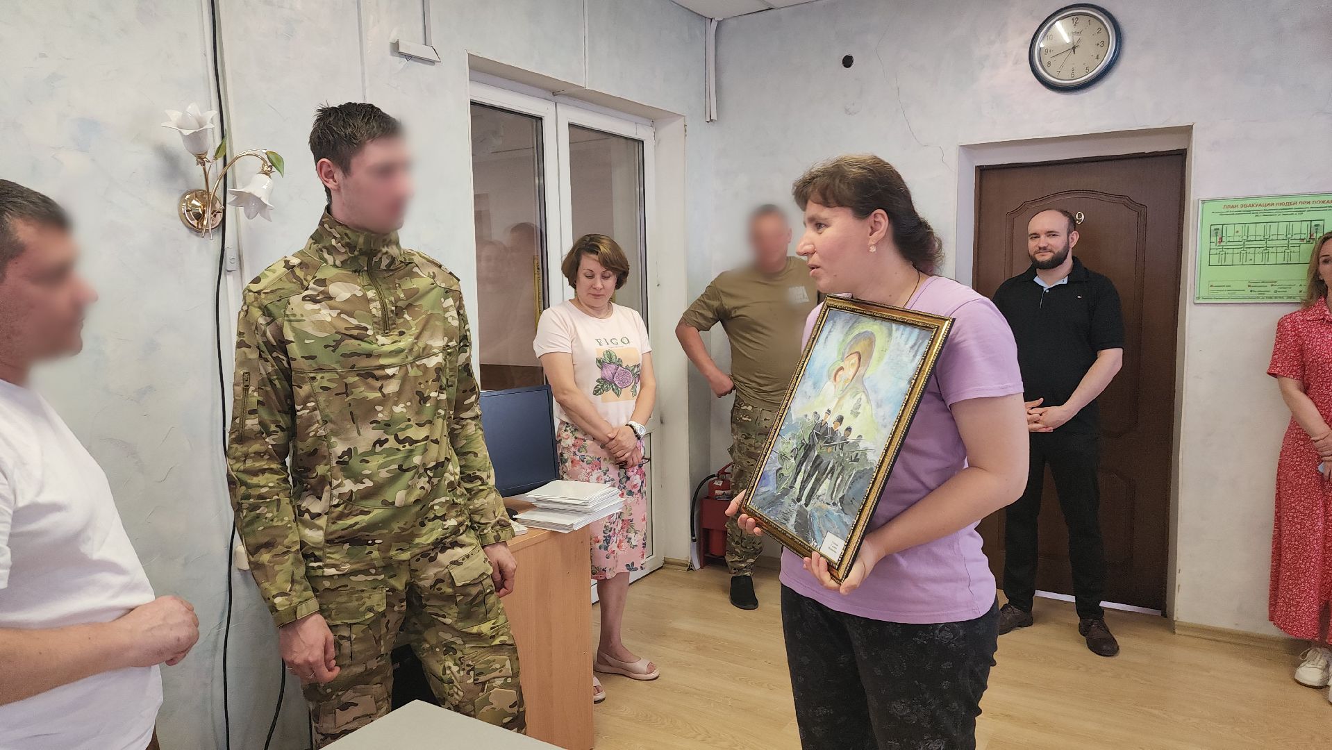 ивантеевка, дети инвалиды, взрослые, бойцы сво, встреча, подарки бойцам,