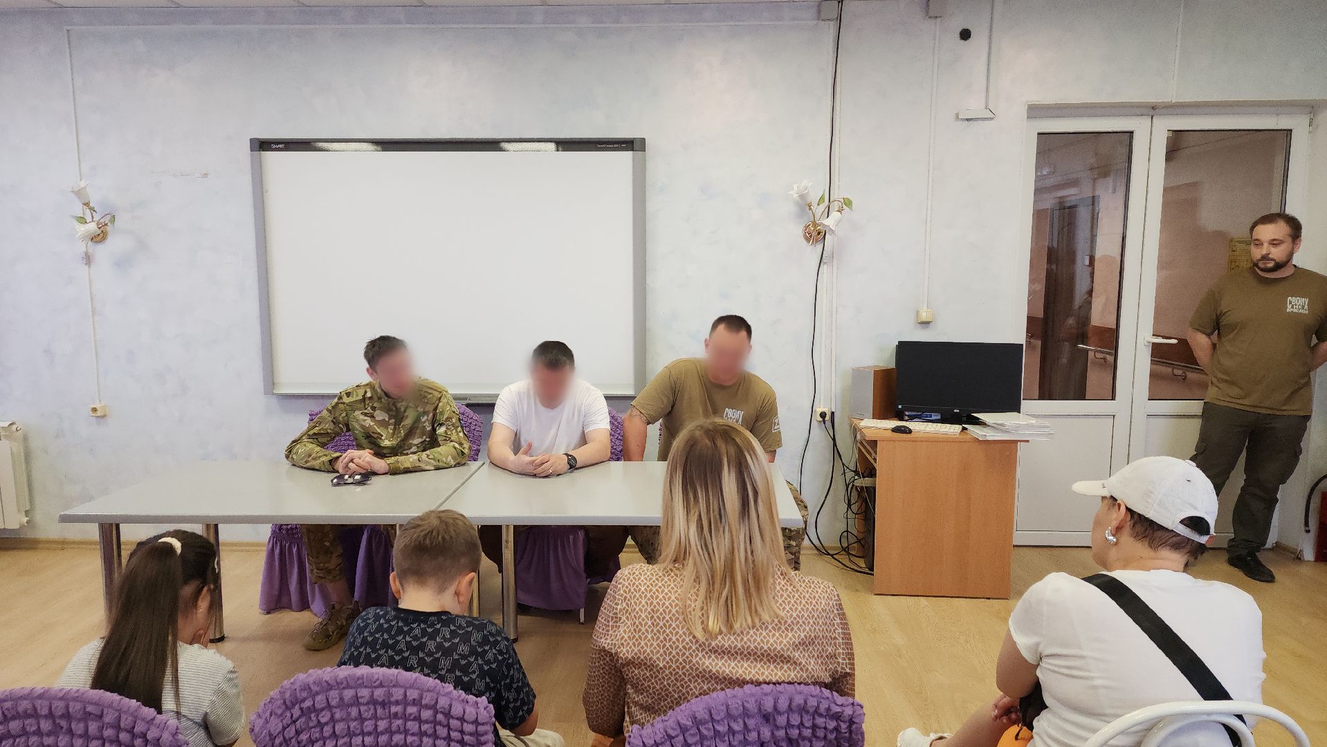 ивантеевка, дети инвалиды, взрослые, бойцы сво, встреча, подарки бойцам,