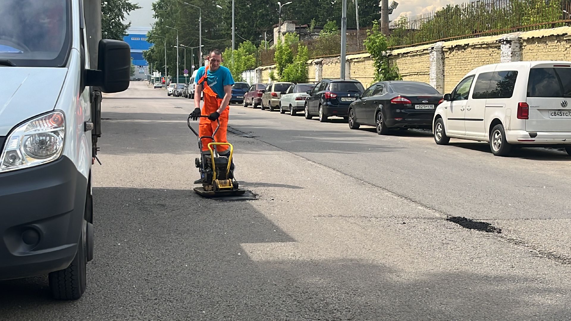 ямы, ямочный ремонт, ремонт дорог, дороги,