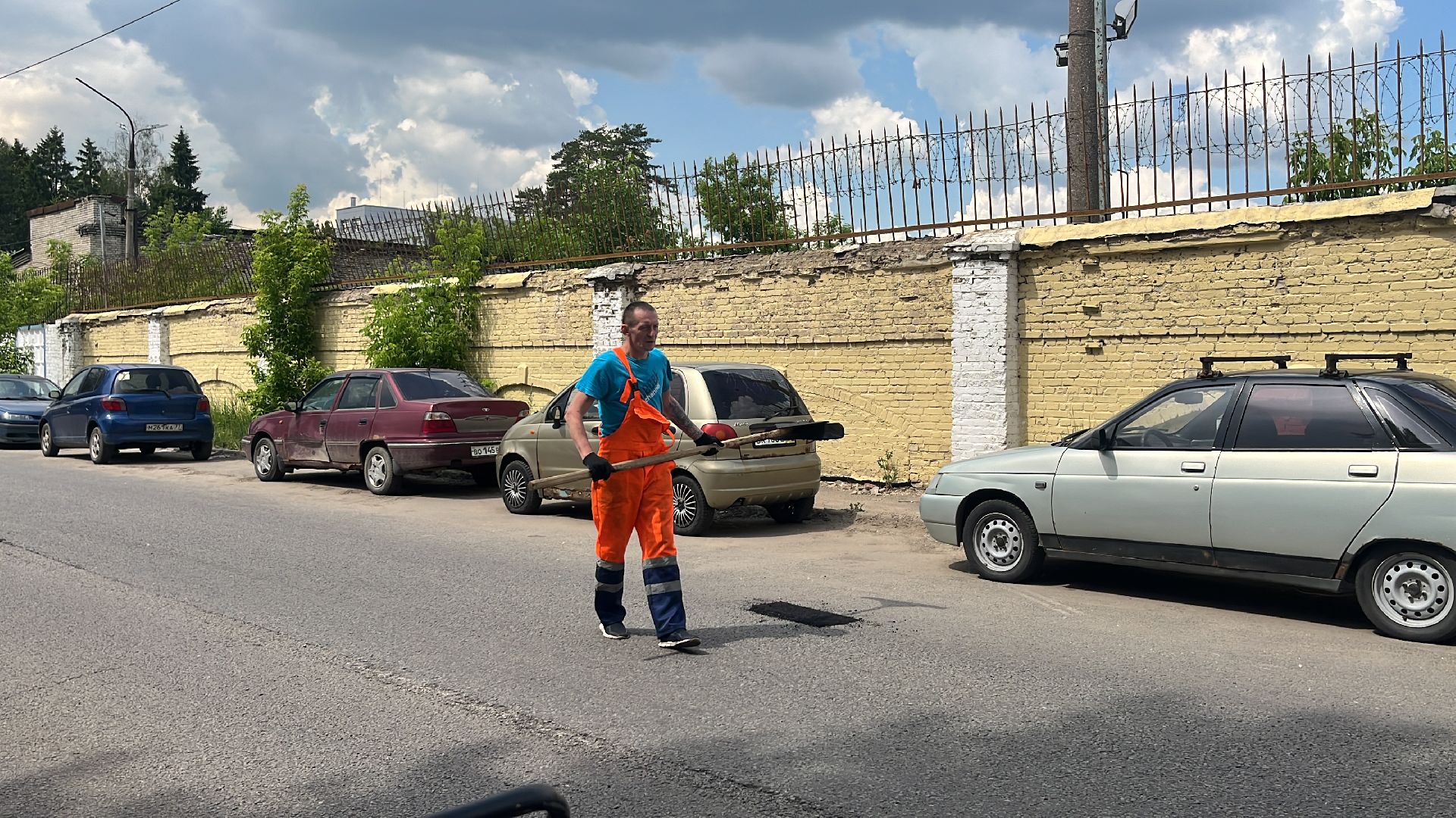 ямы, ямочный ремонт, ремонт дорог, дороги,