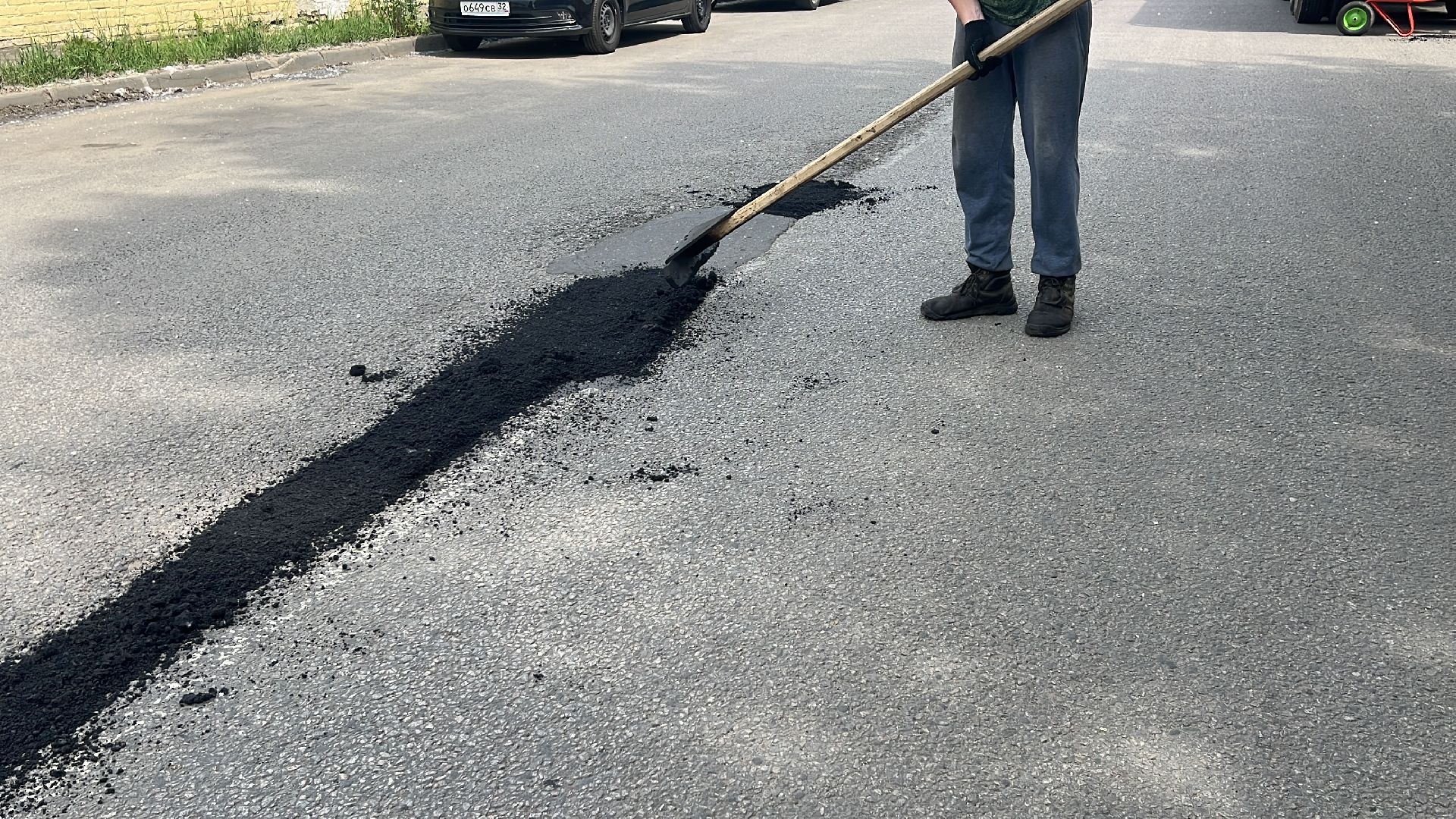 ямы, ямочный ремонт, ремонт дорог, дороги,