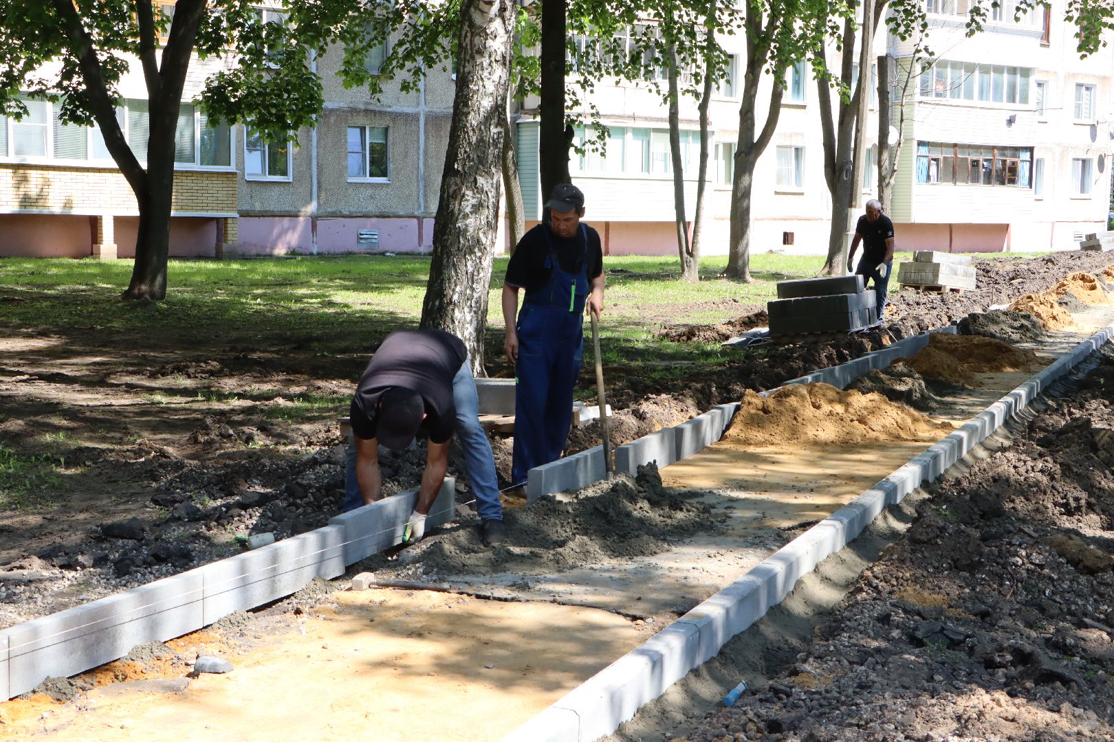 Серебряные Пруды, комплексное благоустройство дворов, национальный проект жилье и городская среда,
