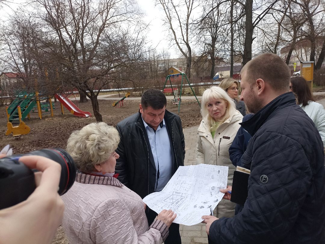 Серпухов, губернатор, площадка