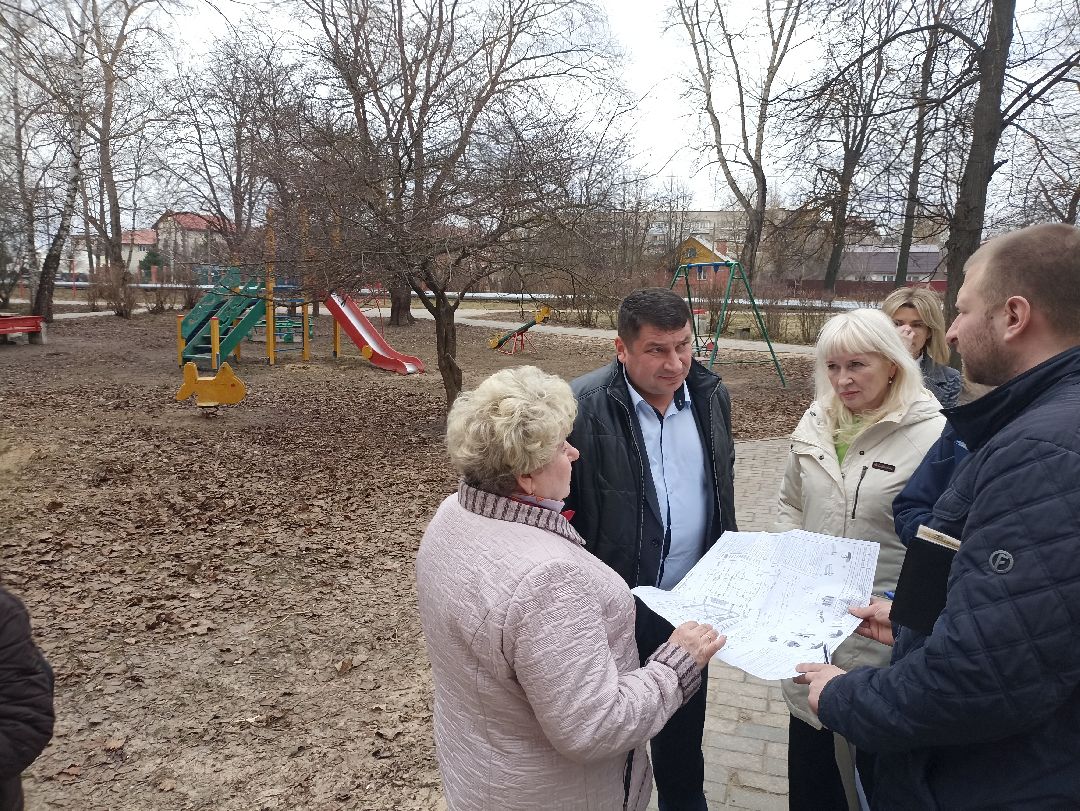 Серпухов, губернатор, площадка