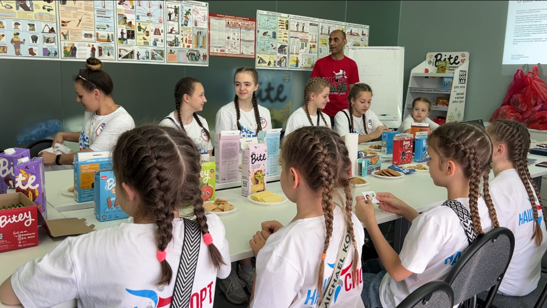 химки, днр, экскурсия для школьников, дети донбасса, общество,