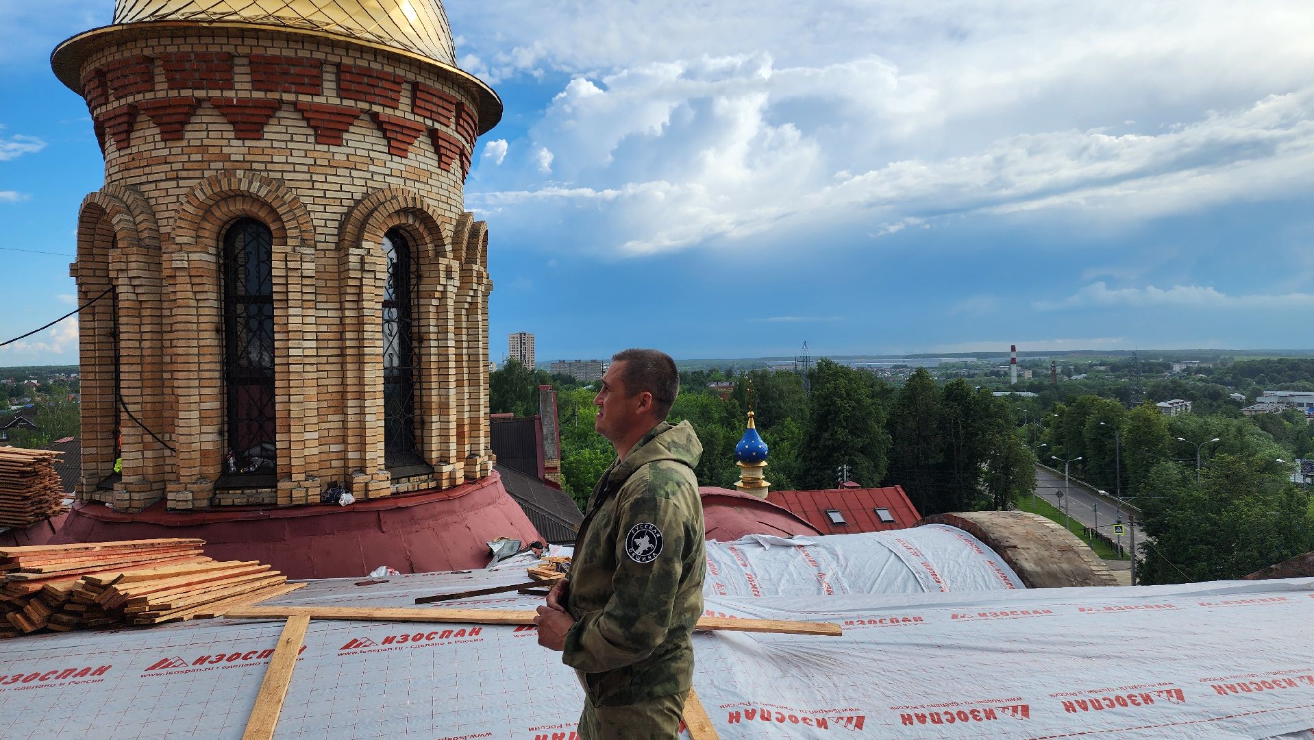 Промышленный альпинист, Собор, Благоустройство, Домодедово, Подмосковье, Альпинизм, Помощь храму, доброе дело,