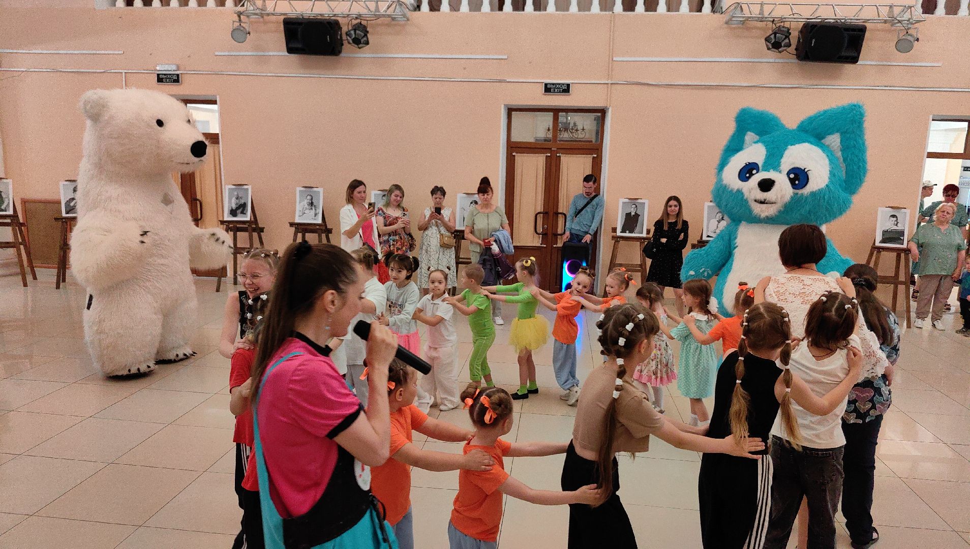 дети солнца и дождя, дети-инвалиды, дети с овз, юбилей, фотовыставка, щёлково,