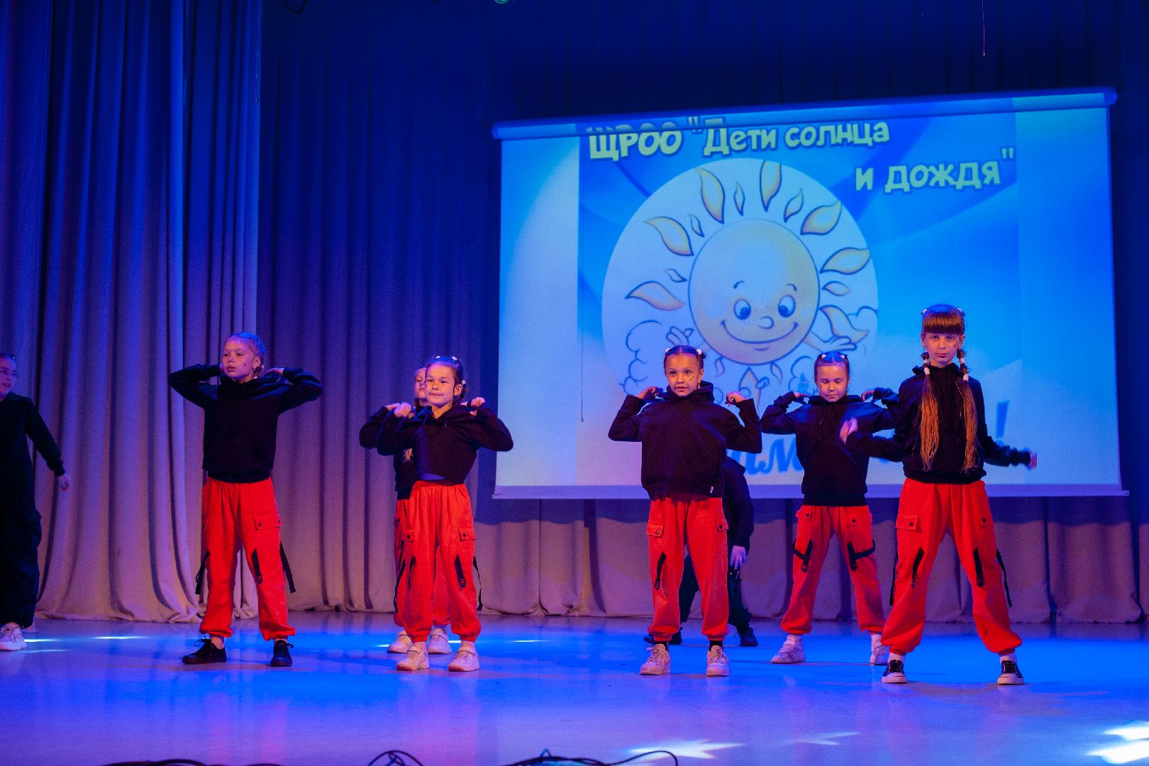 дети солнца и дождя, дети-инвалиды, дети с овз, юбилей, фотовыставка, щёлково,