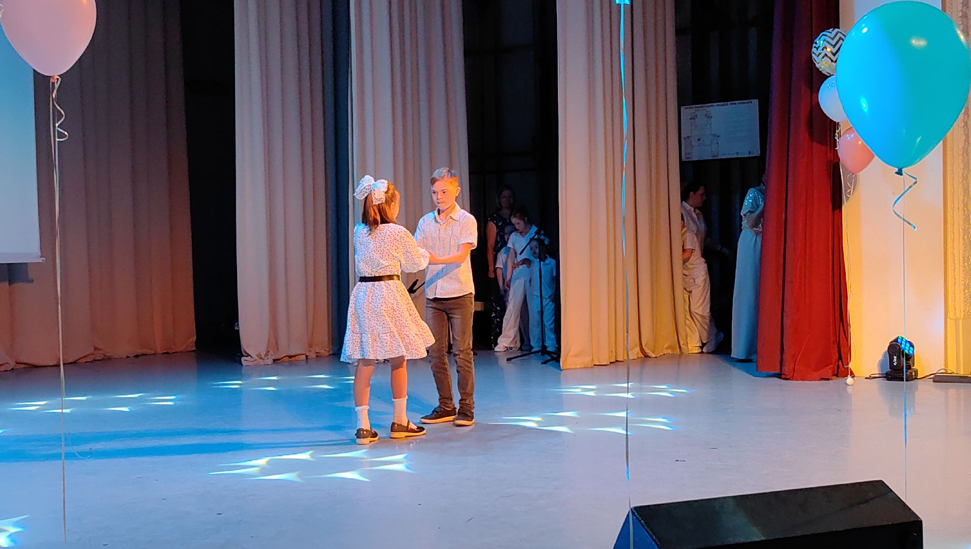 дети солнца и дождя, дети-инвалиды, дети с овз, юбилей, фотовыставка, щёлково,