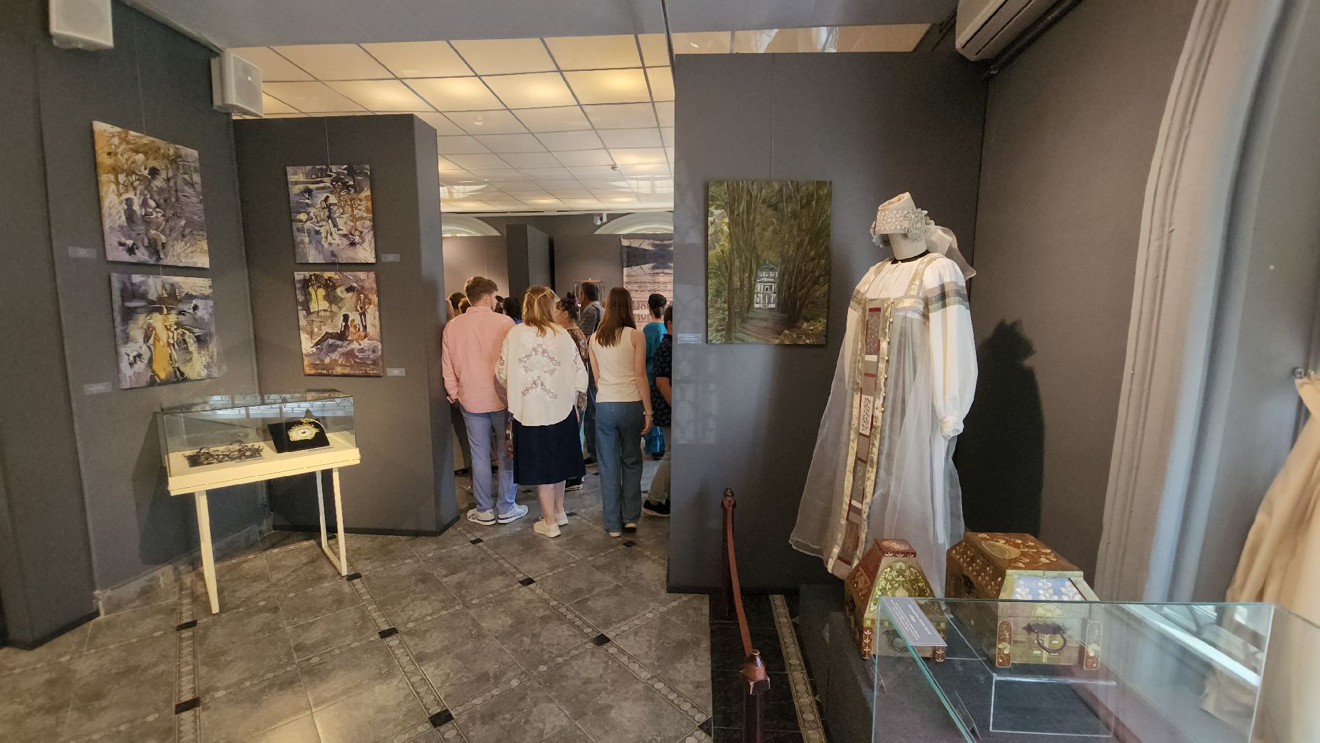 егорьевск, выставка, музей, пушкин, пушкинский день, керамика, стекло,гобелен,