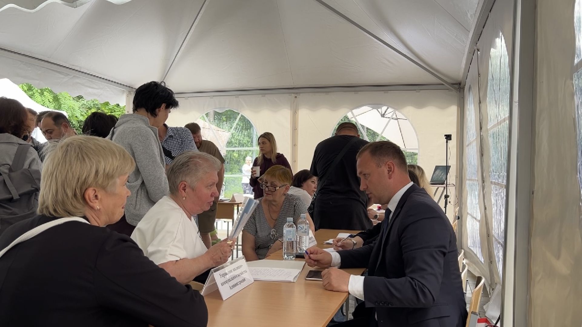 химки, выездная администрация, обращение жителей, капитальный ремонт домов, благоустройство,