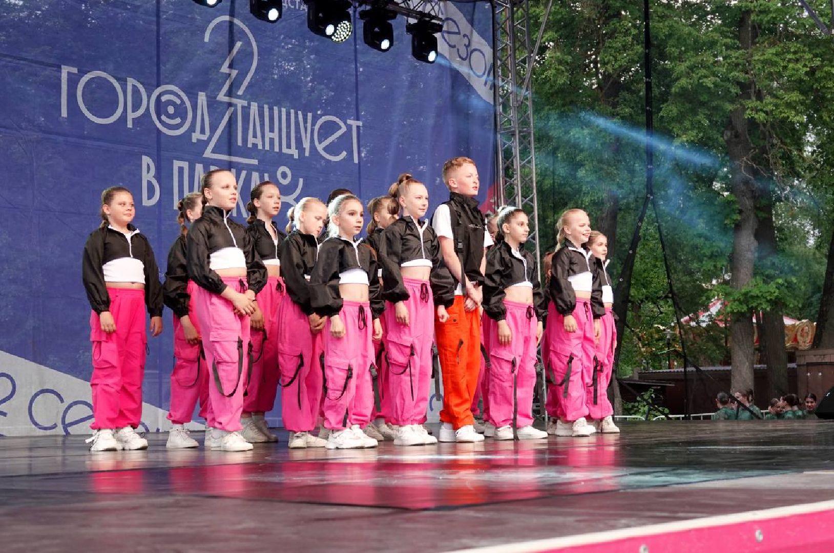Город танцует в парках, Сергиев Посад, Скитские пруды, Парки МО, МосОблПарк, Сергиево-Посадский городской округ, Егор Дружинин, Танцы, Спорт,