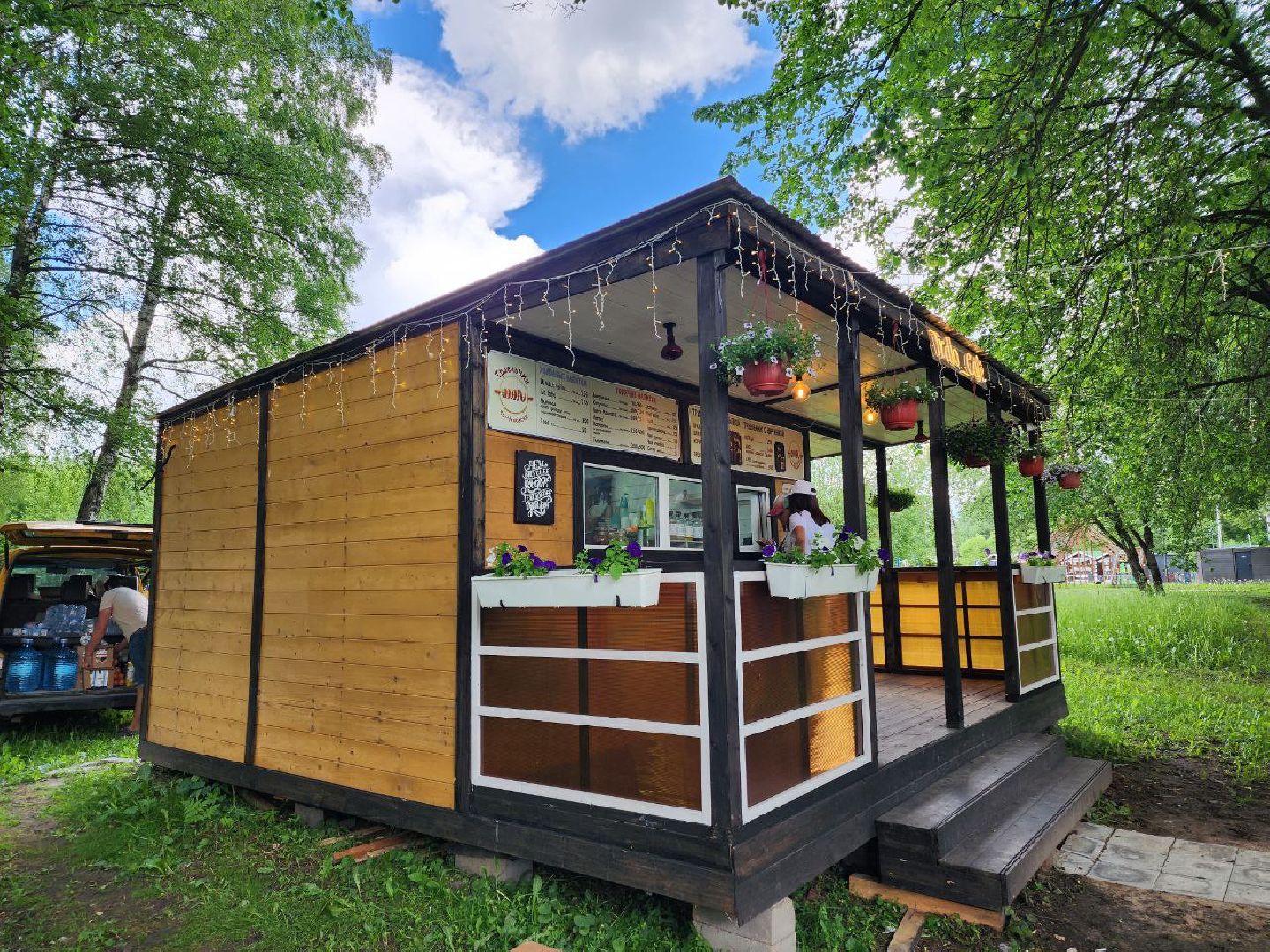 чехов, экономика, кафе с верандой, выпечка, госуслуги,