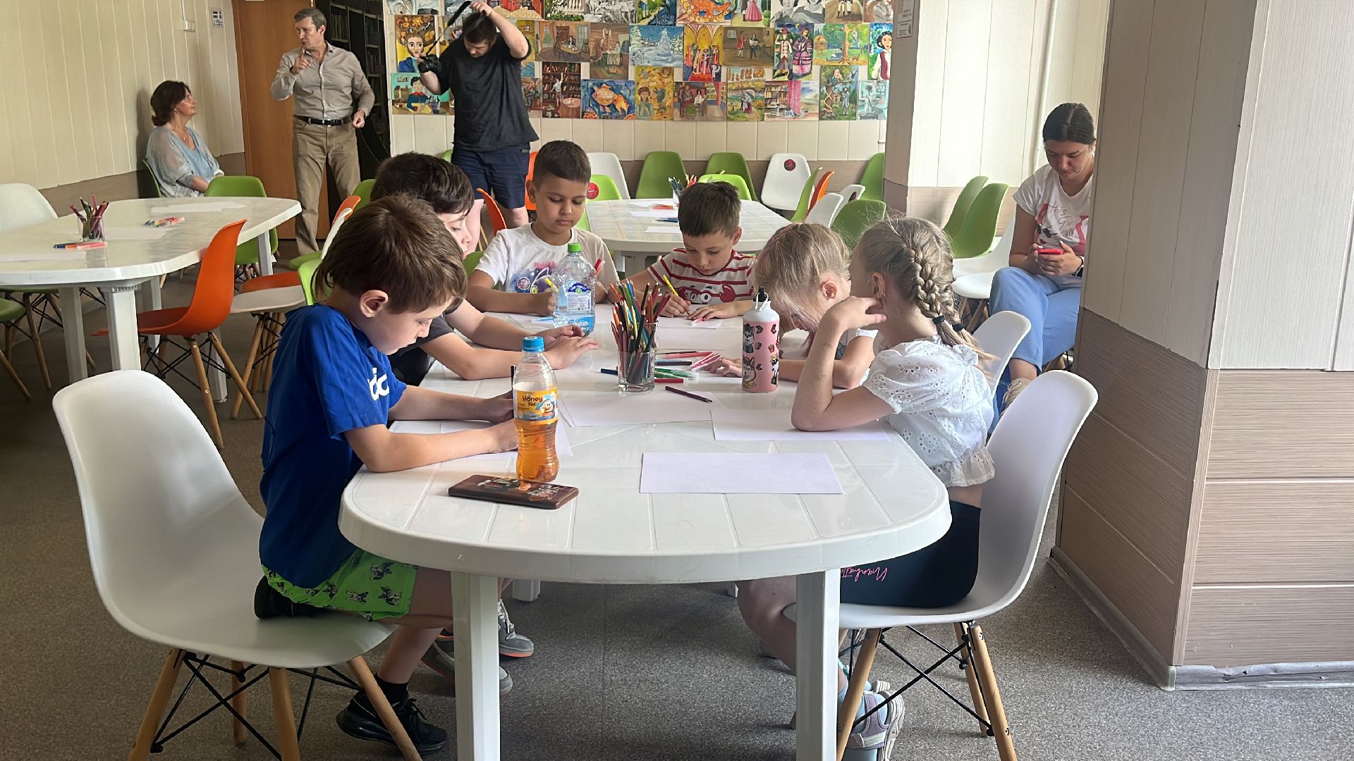 библио-холл, библиотека, петр и феврония, книги, дети, школьники,