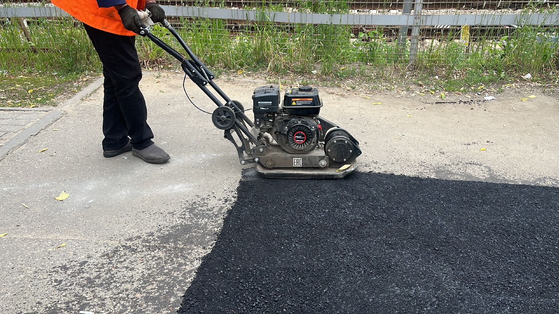 дорога, дороги, ремонт, ремонт дорог, ямы, ямы на дорогах, ямочный ремонт,