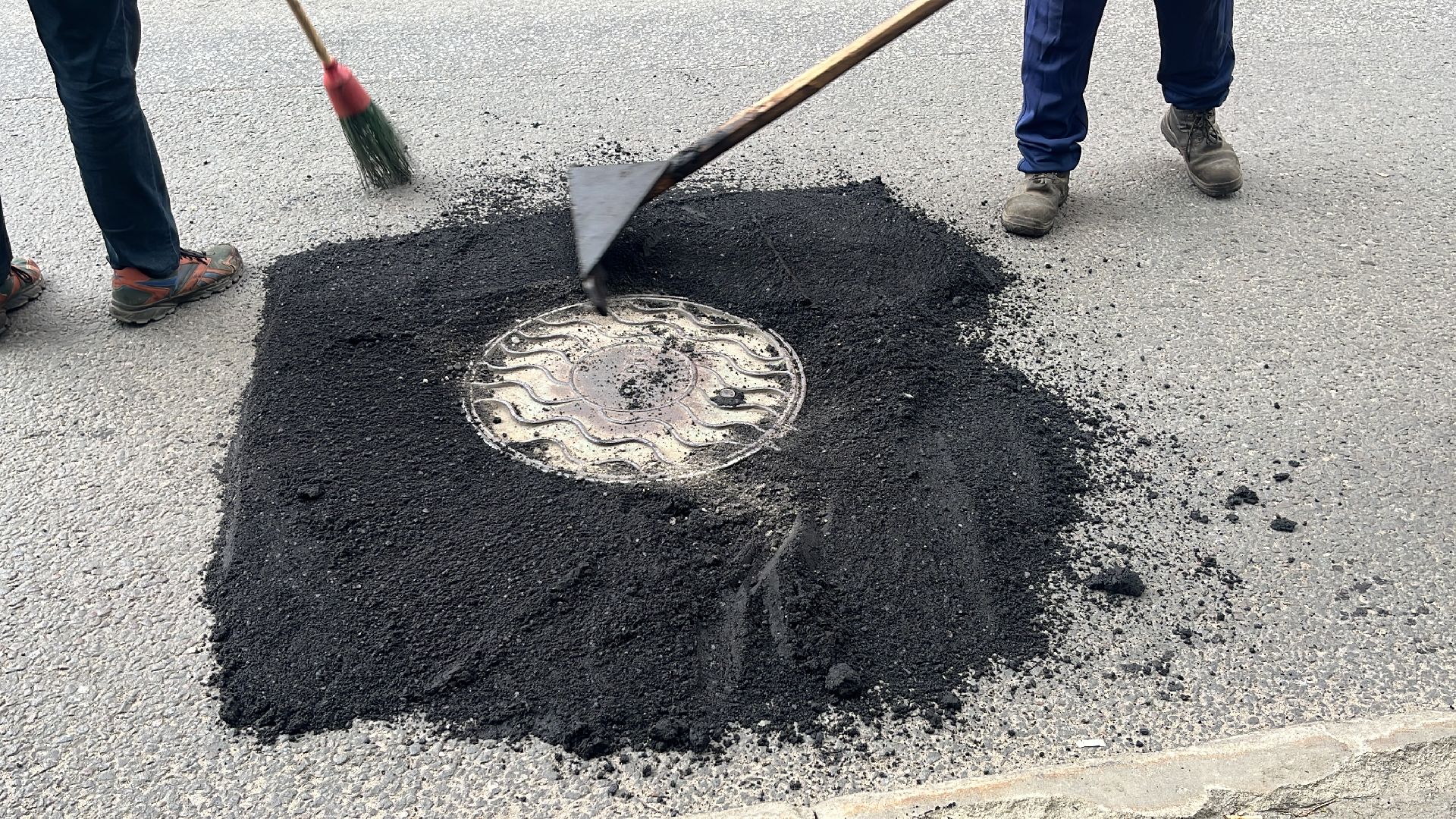 дорога, дороги, ремонт, ремонт дорог, ямы, ямы на дорогах, ямочный ремонт,